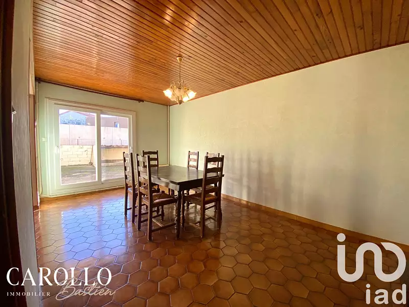 Maison, 99 m²