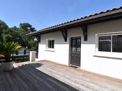 Maison, 240 m²