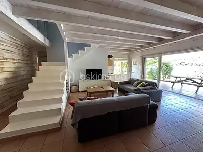 Maison, 115 m²
