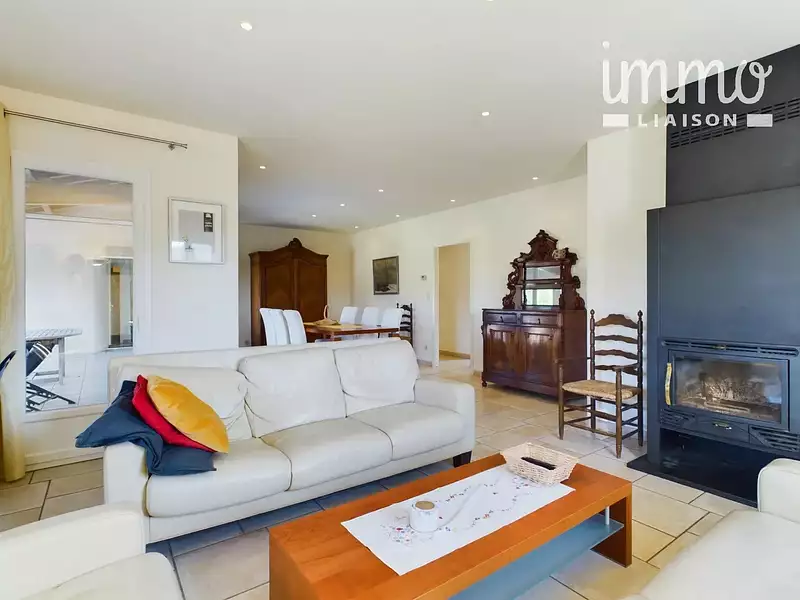Maison, 102 m²