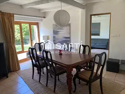 Maison, 160 m²