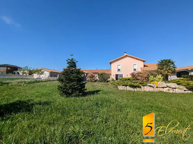 Maison, 237 m²