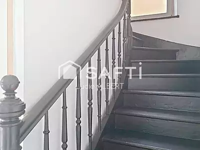 Maison, 165 m²