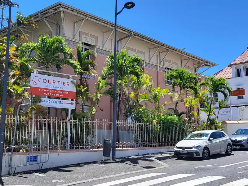 Immeuble, 447,83 m²