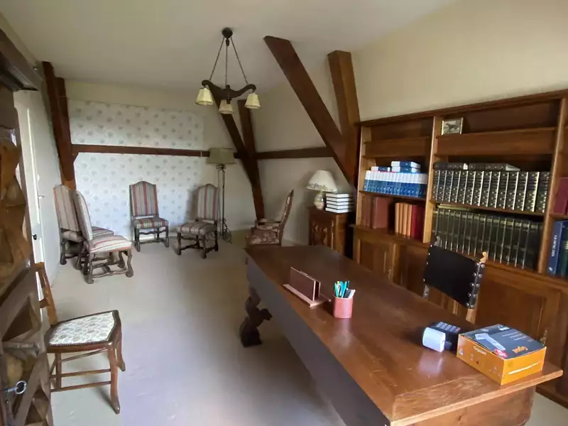 Maison, 250 m²