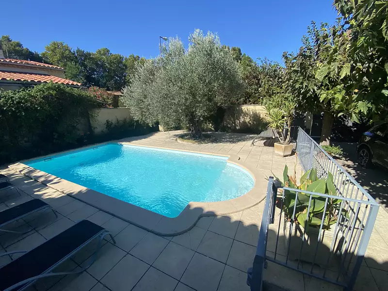 Maison, 171 m²