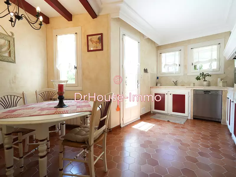 Maison, 141 m²