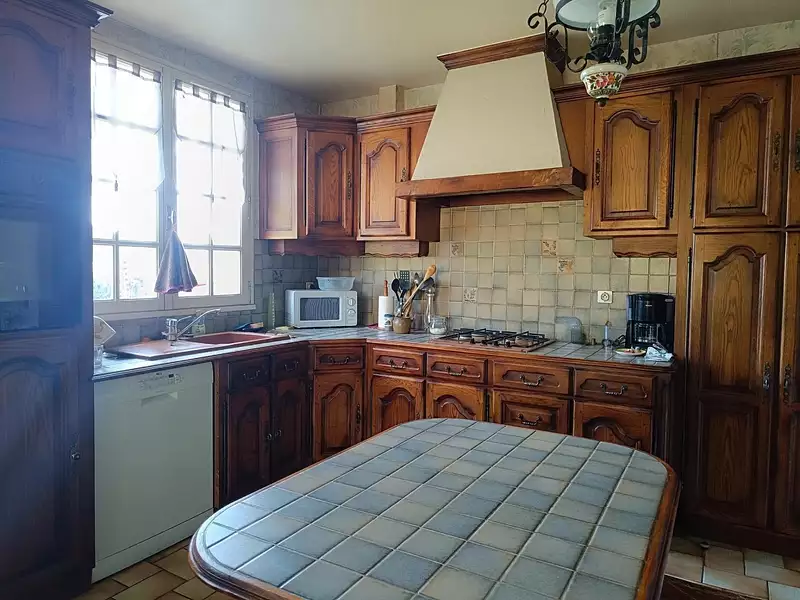 Maison, 165 m²