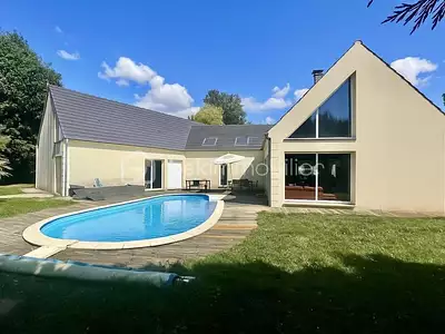 Maison, 260 m²