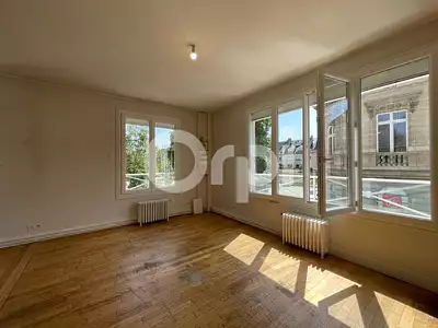 Immeuble, 343 m²