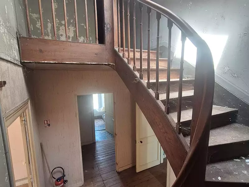 Maison, 240 m²