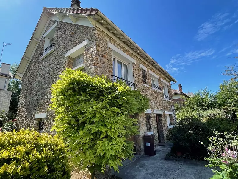 Maison, 147 m²