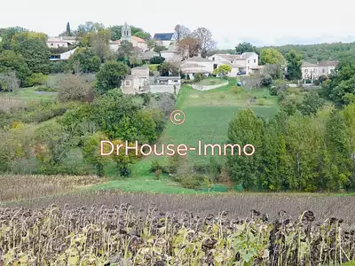 Maison, 235 m²