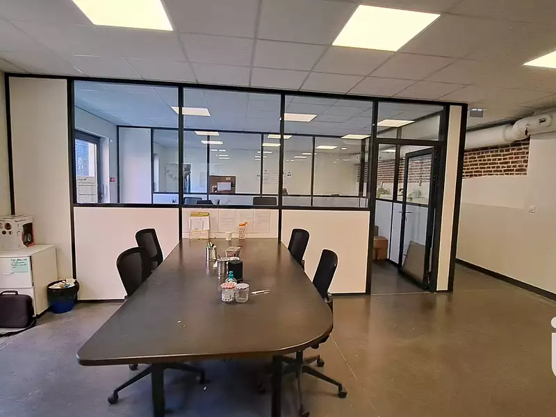 Immeuble, 643 m²