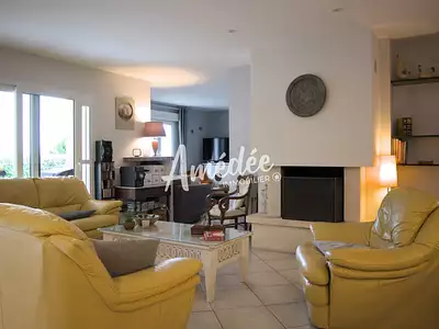 Maison, 151,7 m²