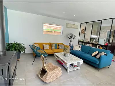 Maison, 99 m²