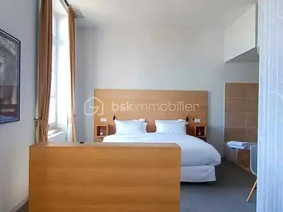 Maison, 650 m²