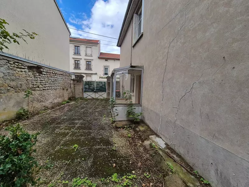 Maison, 240 m²