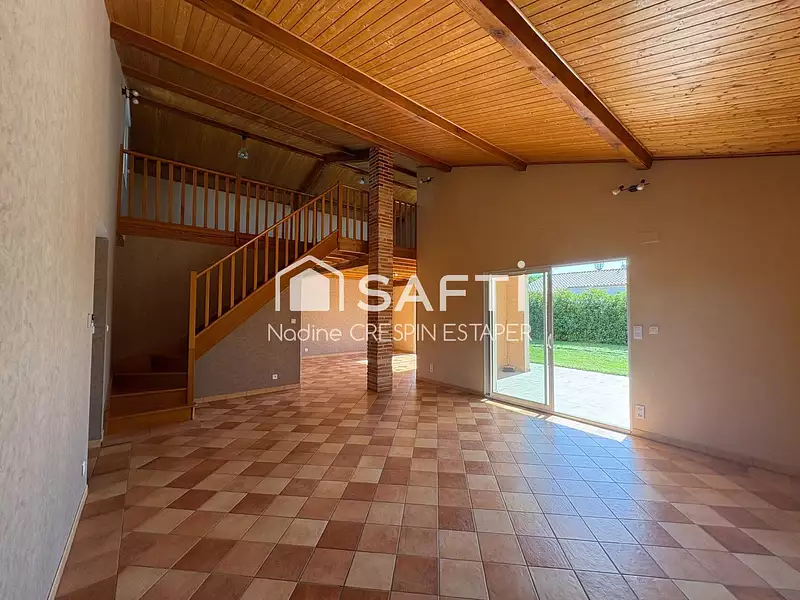 Maison, 151 m²