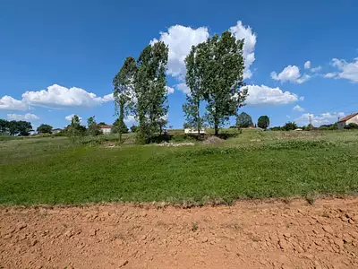 Terrain, 12 670 m²