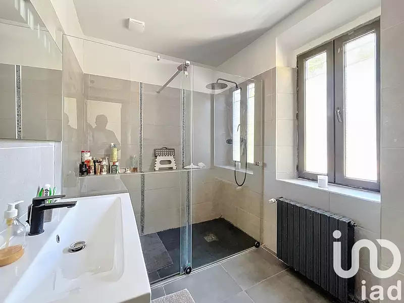 Maison, 388 m²