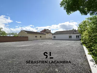Divers, 253,27 m²