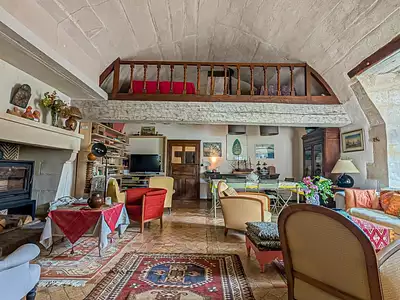 Maison, 303 m²
