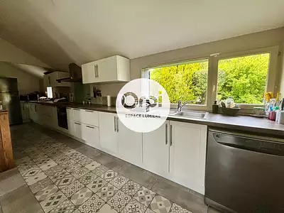 Maison, 146 m²