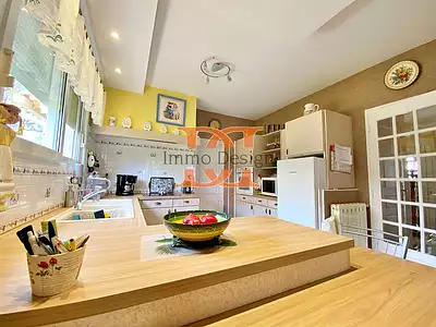 Maison, 143 m²