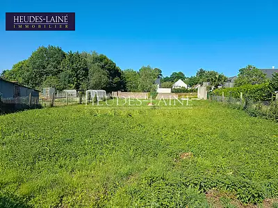 Terrain, 596 m²