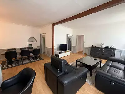 Maison, 235 m²