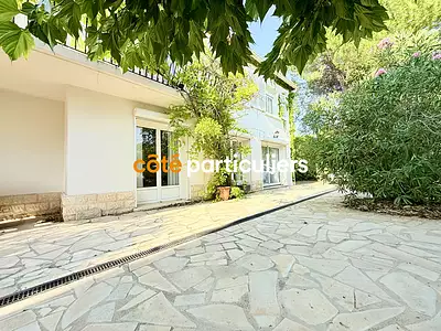 Maison, 185 m²