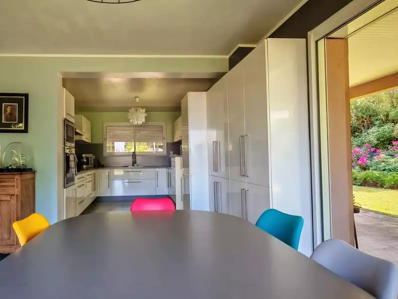 Maison, 200 m²