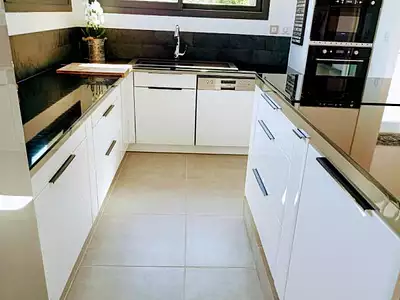 Maison, 225 m²