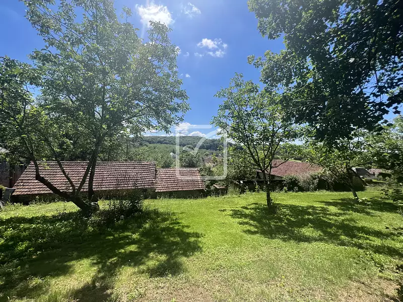 Maison, 245 m²