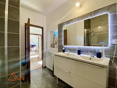 Maison, 315 m²