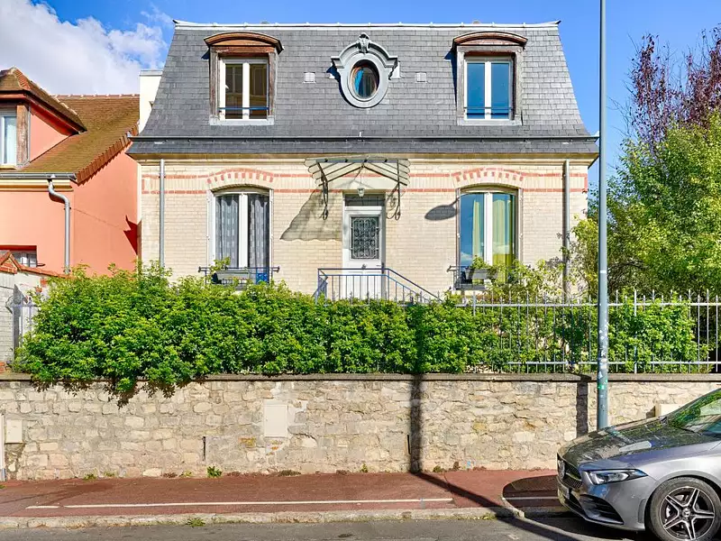 Maison, 150 m²