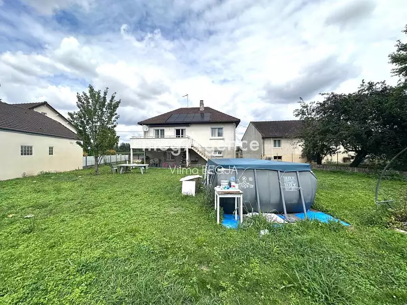 Maison, 143 m²