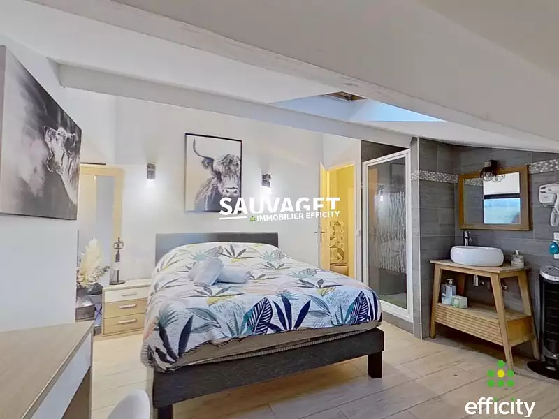 Maison, 400 m²