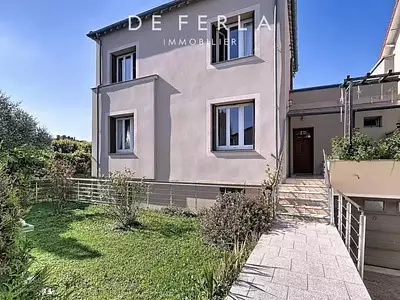 Maison, 202 m²