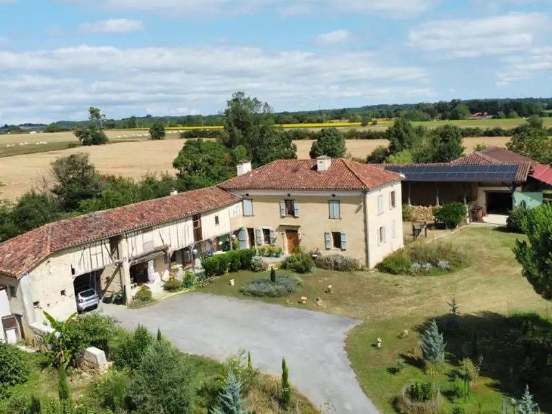 Maison, 300 m²