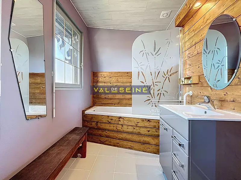 Maison, 178 m²