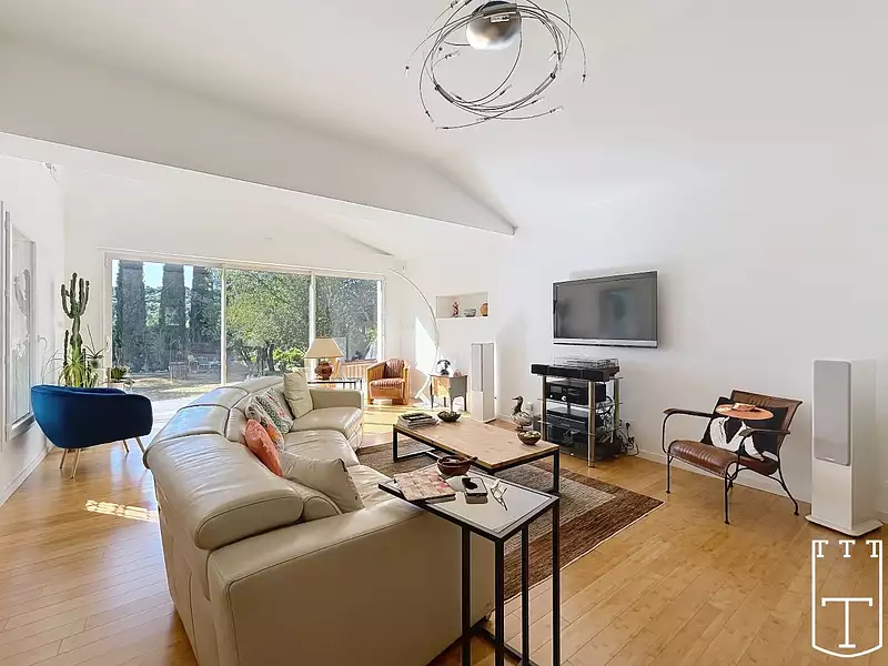 Maison, 191 m²