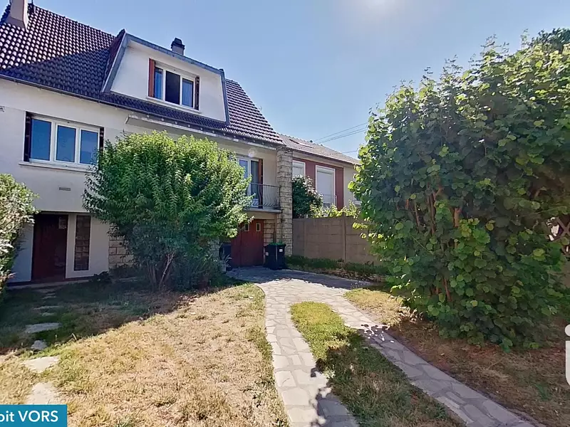 Maison, 120 m²