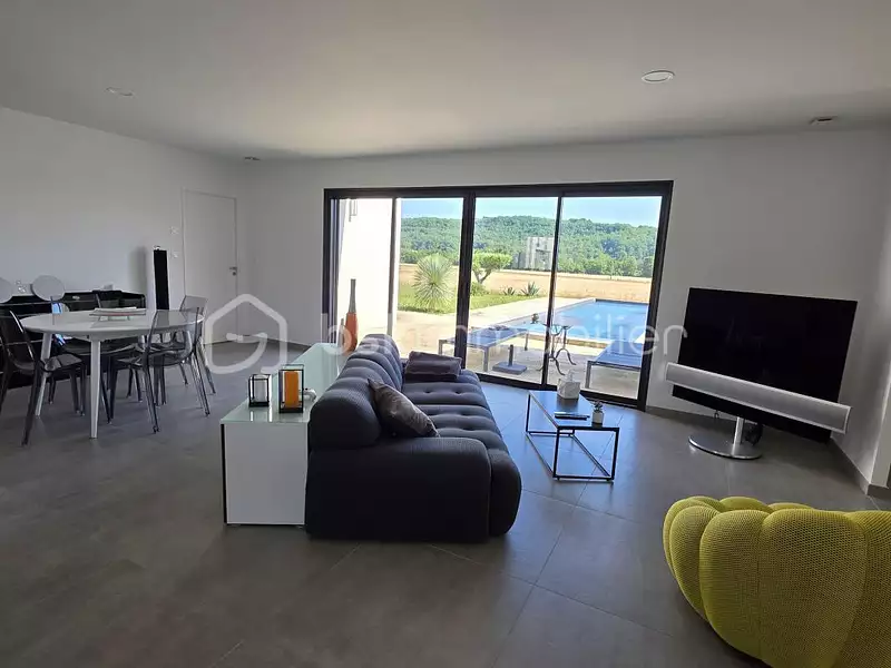 Maison, 120 m²
