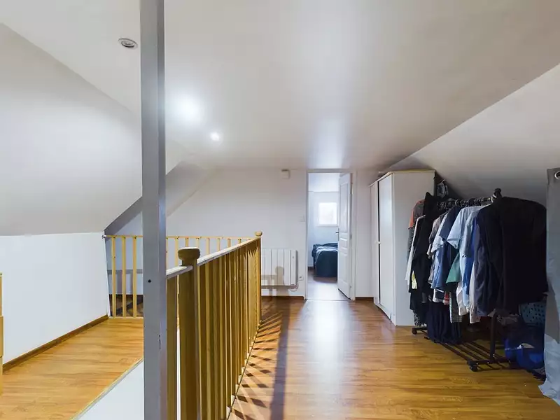 Maison, 169 m²
