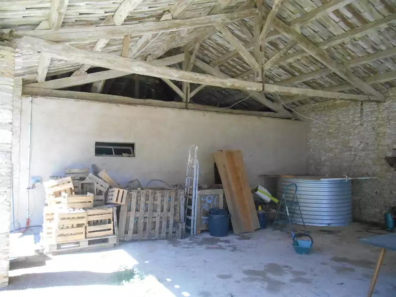 Maison, 790 m²