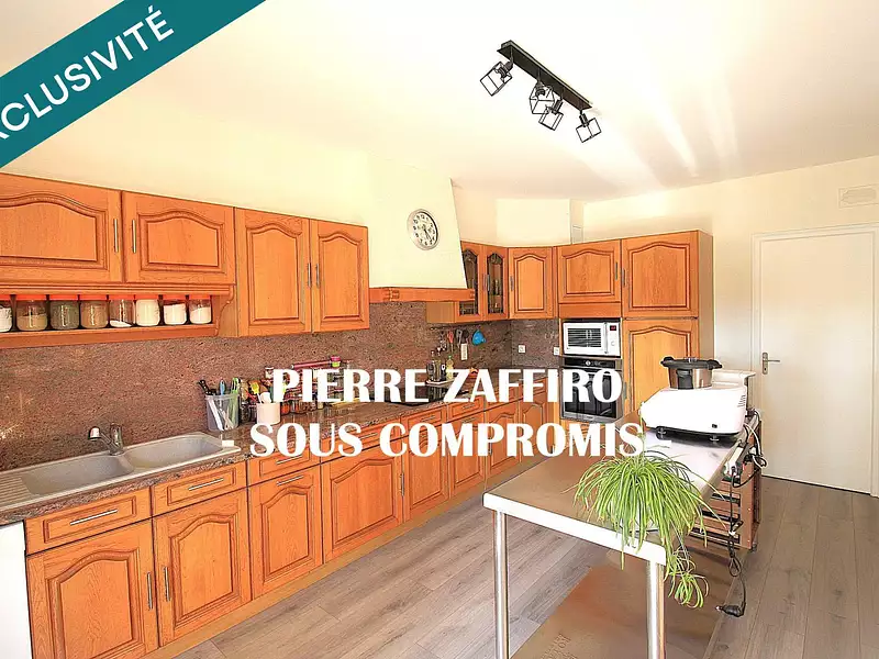 Maison, 138 m²