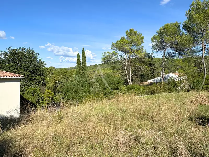 Terrain, 461 m²