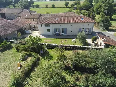 Maison, 195 m²